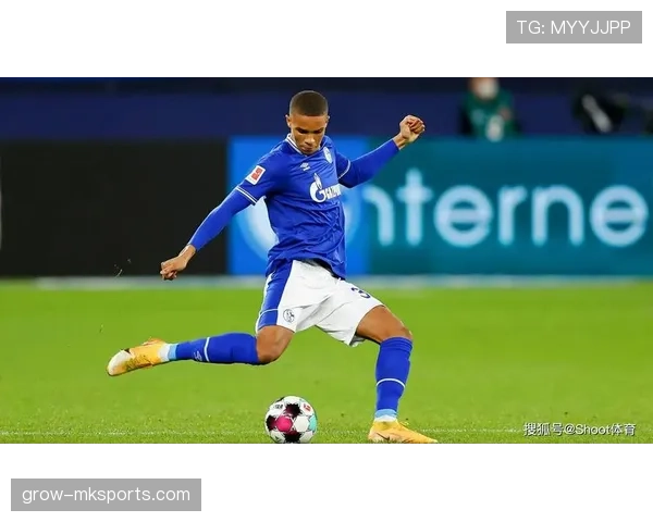 戴维斯德甲关键表现持续提升,攻防两端发挥稳定 戴维斯德甲关键表现持续提升,攻防两端发挥稳定